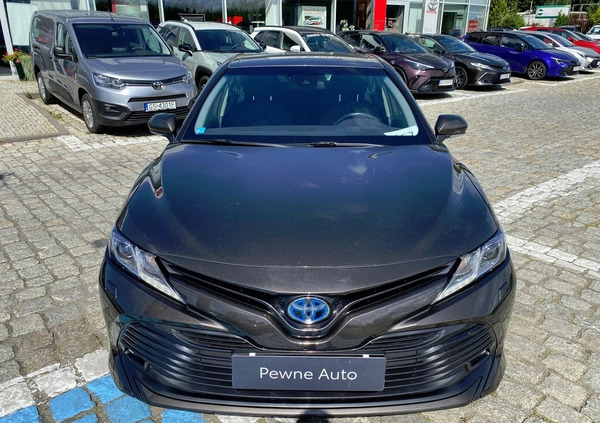 Toyota Camry cena 99850 przebieg: 159103, rok produkcji 2019 z Gołdap małe 379